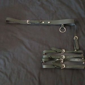 Wild Bounty Belt Garter